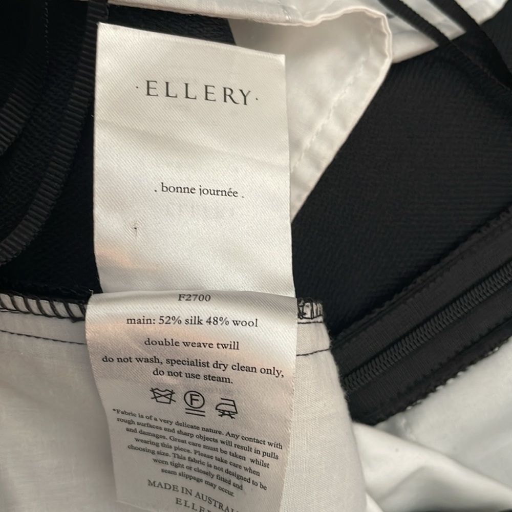 Ellery cropped, flare pants with side slit - Picture 6 of 6